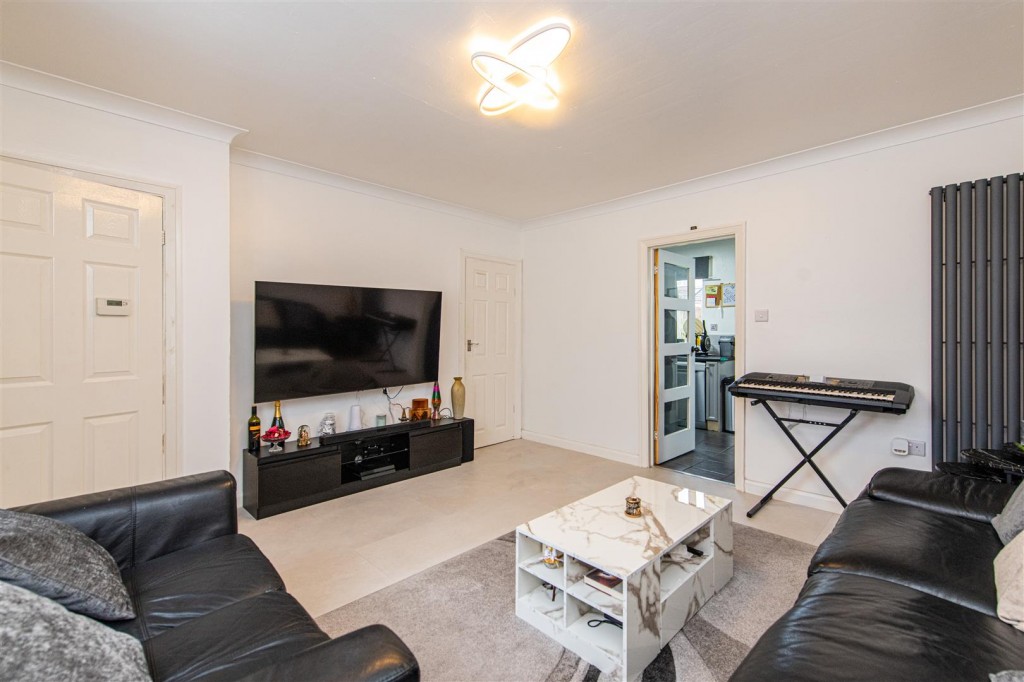 Images for Birch Road, Kettering EAID:oscarjamesapi BID:2