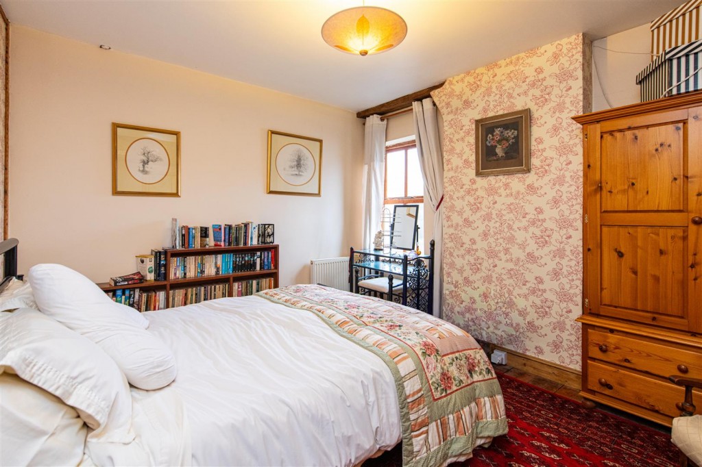 Images for Dolben Square, Finedon EAID:oscarjamesapi BID:3