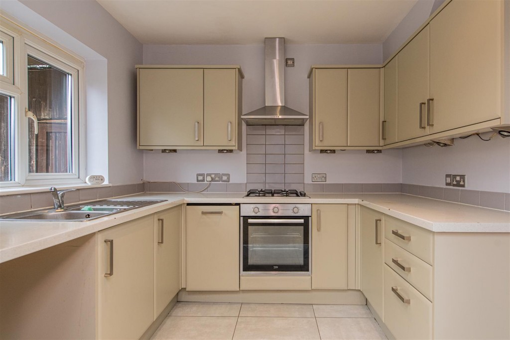 Images for Gloucester Avenue, Northampton EAID:oscarjamesapi BID:1