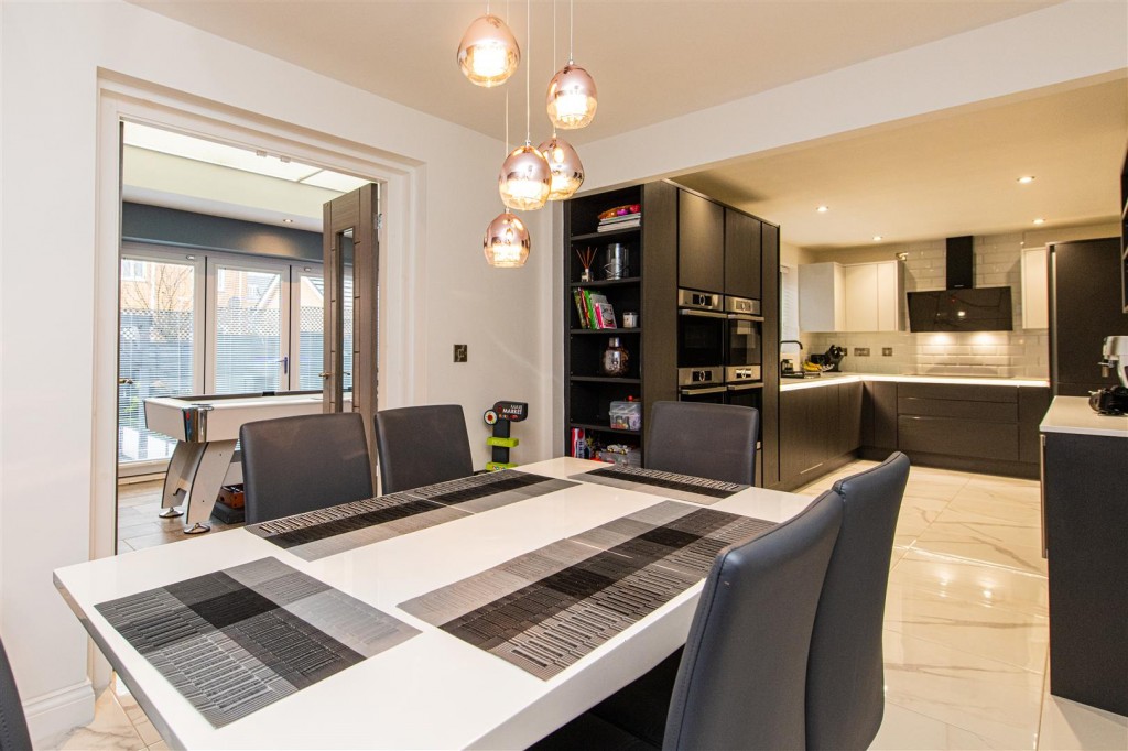 Images for Kempton Close, Corby EAID:oscarjamesapi BID:4