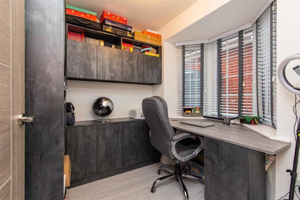 Images for Kempton Close, Corby EAID:oscarjamesapi BID:4