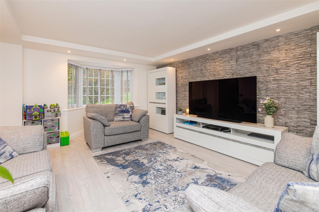 Images for Kempton Close, Corby EAID:oscarjamesapi BID:4