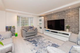 Images for Kempton Close, Corby