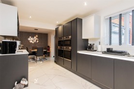 Images for Kempton Close, Corby