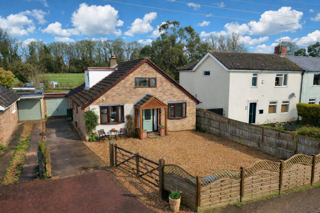 image of 15, Isham Road