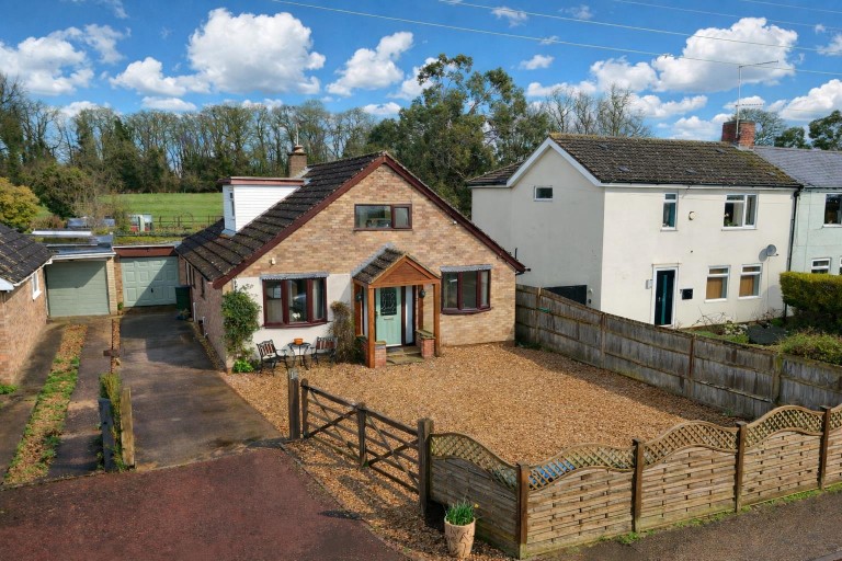 Isham Road, Pytchley, Kettering - EAID:oscarjamesapi, BID:2