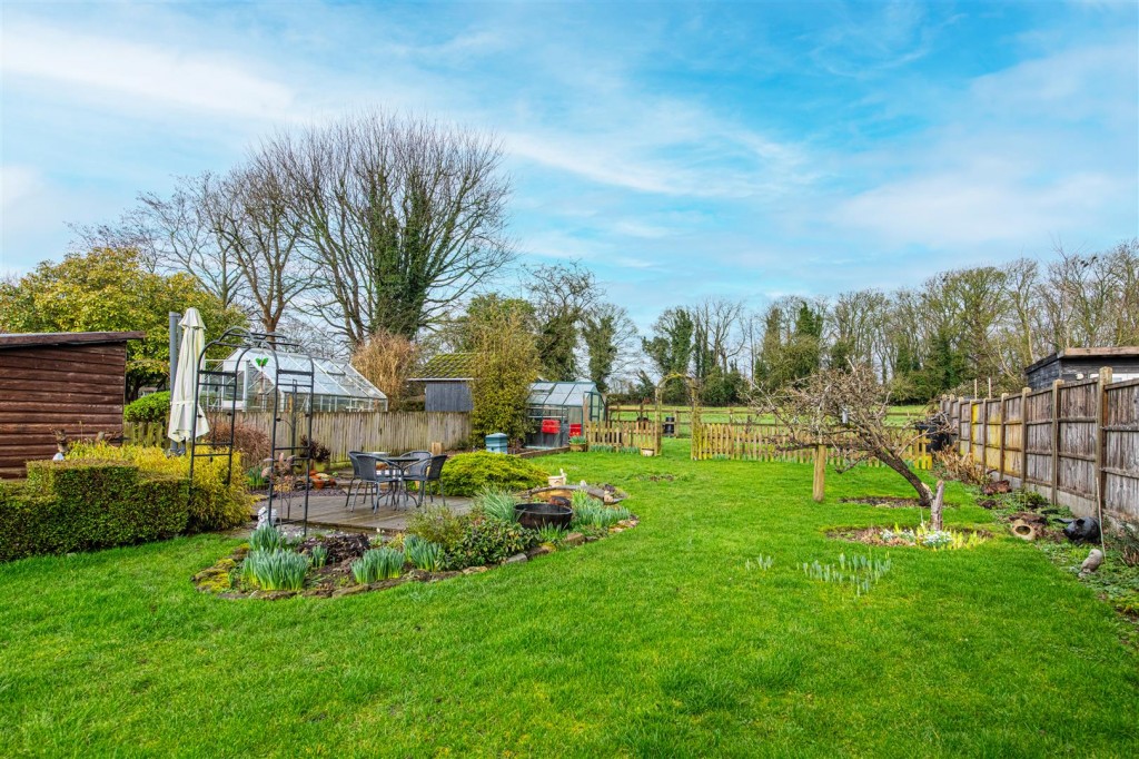 Images for Isham Road, Pytchley, Kettering EAID:oscarjamesapi BID:2