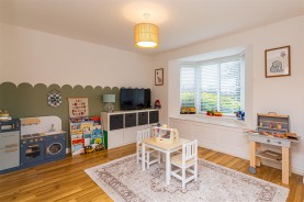 Images for Hunts Field Drive, Gretton, Corby