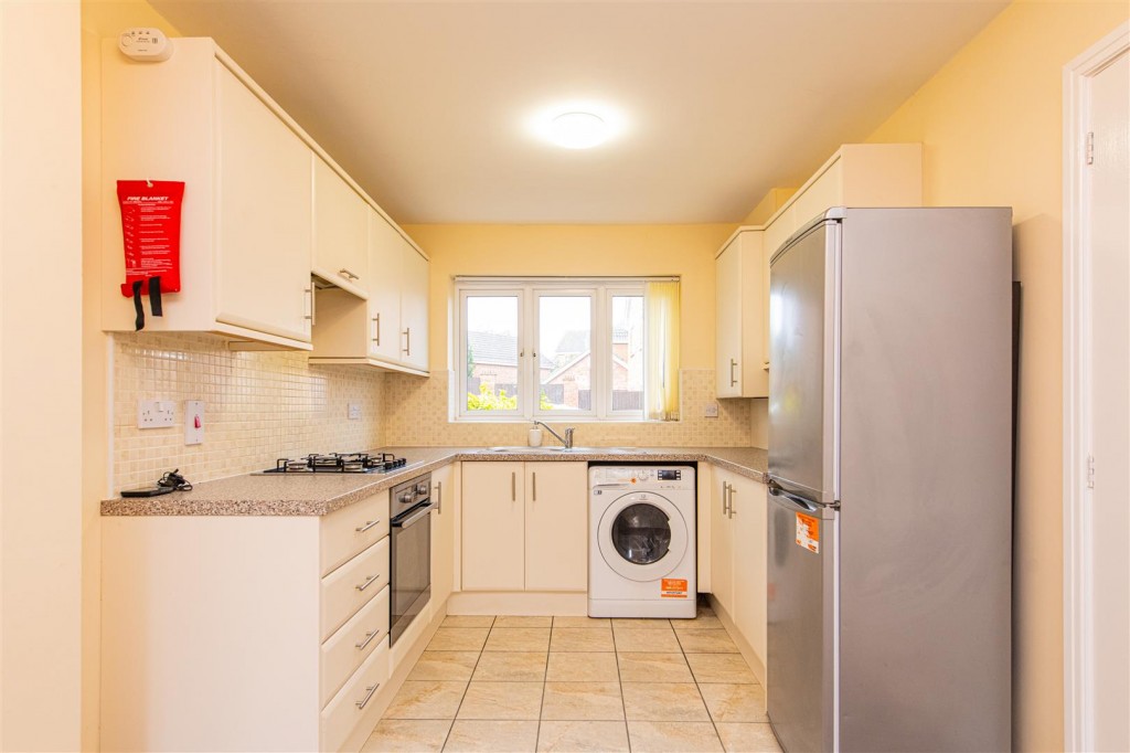 Images for Aintree Road, Corby EAID:oscarjamesapi BID:4