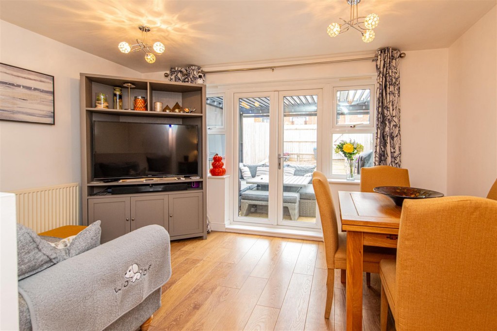 Images for Corfe Close, Corby EAID:oscarjamesapi BID:4