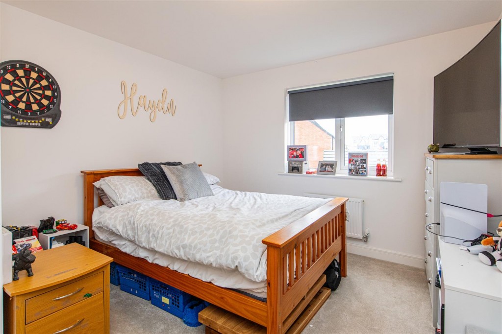 Images for Mistletoe gardens, Weldon EAID:oscarjamesapi BID:4