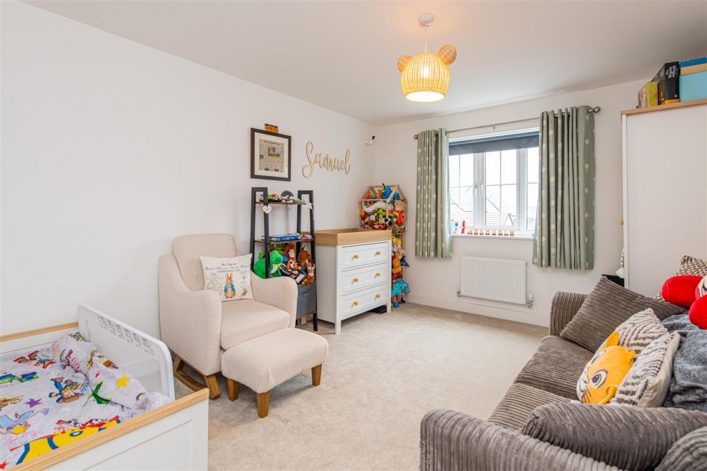 Images for Mistletoe gardens, Weldon EAID:oscarjamesapi BID:4