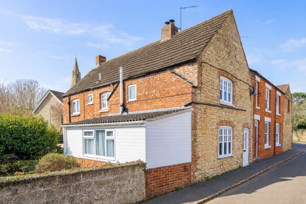 Images for Mile Street, Bozeat, Wellingborough EAID:oscarjamesapi BID:2