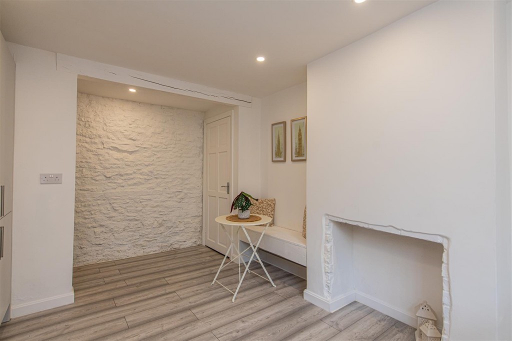 Images for Mile Street, Bozeat, Wellingborough EAID:oscarjamesapi BID:2