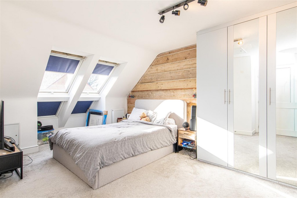 Images for Line Way, Earls Barton, Northampton EAID:oscarjamesapi BID:6