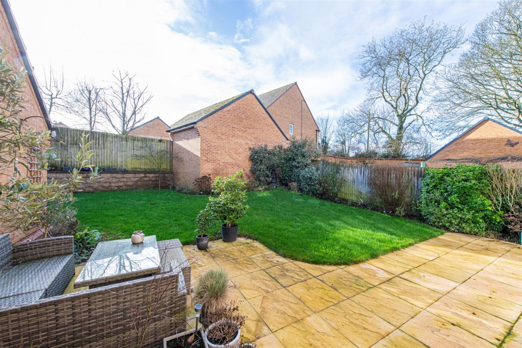 Images for Line Way, Earls Barton, Northampton EAID:oscarjamesapi BID:6