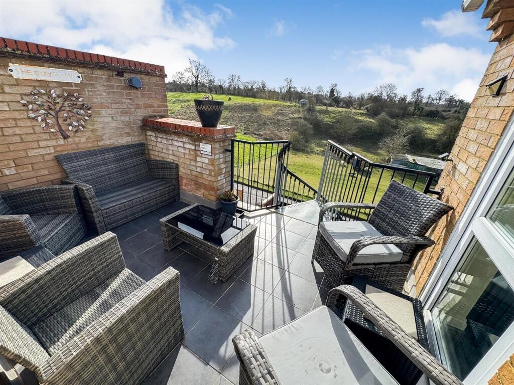 Images for Lawson Court, Cottingham, Market Harborough EAID:oscarjamesapi BID:4