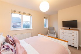 Images for Hunts Field Drive, Gretton, Corby