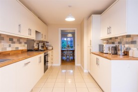 Images for Hunts Field Drive, Gretton, Corby