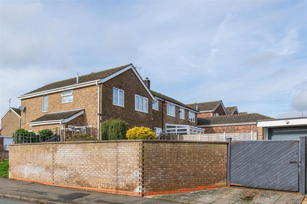 Images for Spring Gardens, Earls Barton, Northampton EAID:oscarjamesapi BID:6