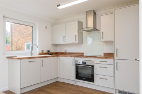 Images for Sorrel Close, Isham