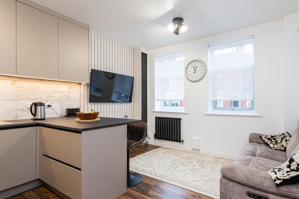 Images for Northampton Road, Wellingborough EAID:oscarjamesapi BID:6