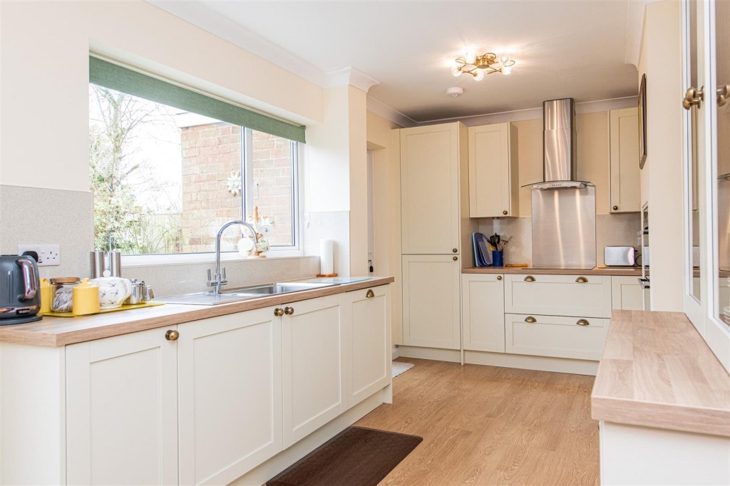 Images for Glyndebourne Gardens, Corby EAID:oscarjamesapi BID:4