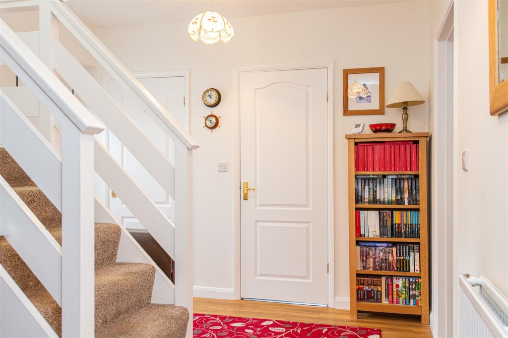 Images for Glyndebourne Gardens, Corby EAID:oscarjamesapi BID:4