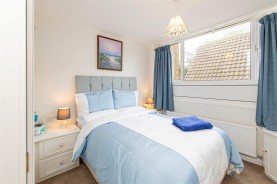 Images for Glyndebourne Gardens, Corby