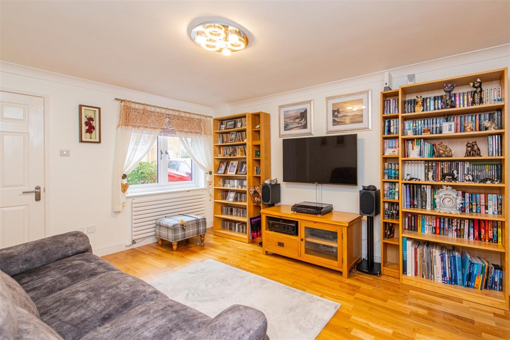 Images for Evesham Close, Wellingborough EAID:oscarjamesapi BID:6