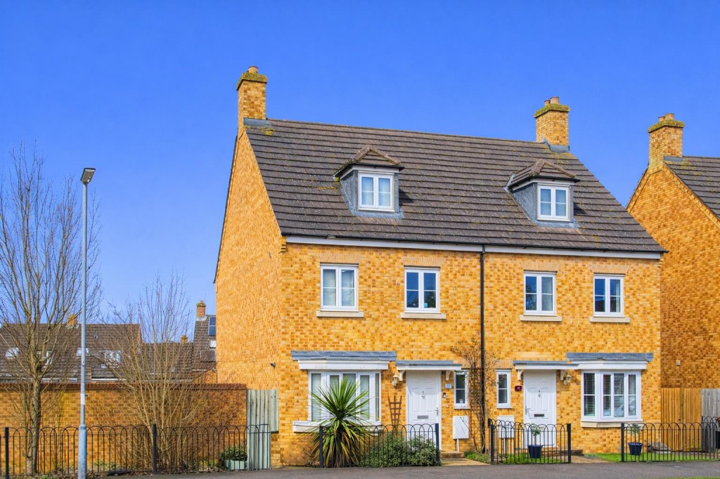 image of 42, Roman Road