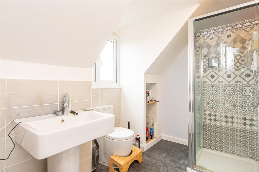 Images for Roman Road, Little Stanion, Corby EAID:oscarjamesapi BID:4