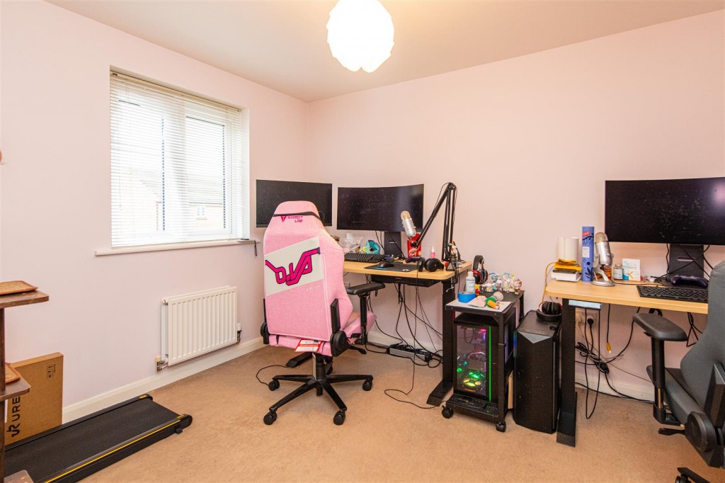 Images for Roman Road, Little Stanion, Corby EAID:oscarjamesapi BID:4