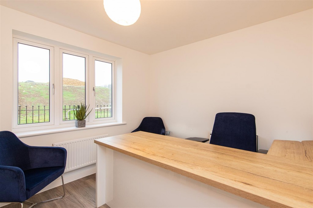 Images for Fitzhugh Rise, Wellingborough EAID:oscarjamesapi BID:6