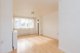 Images for Greenhill Rise, Corby