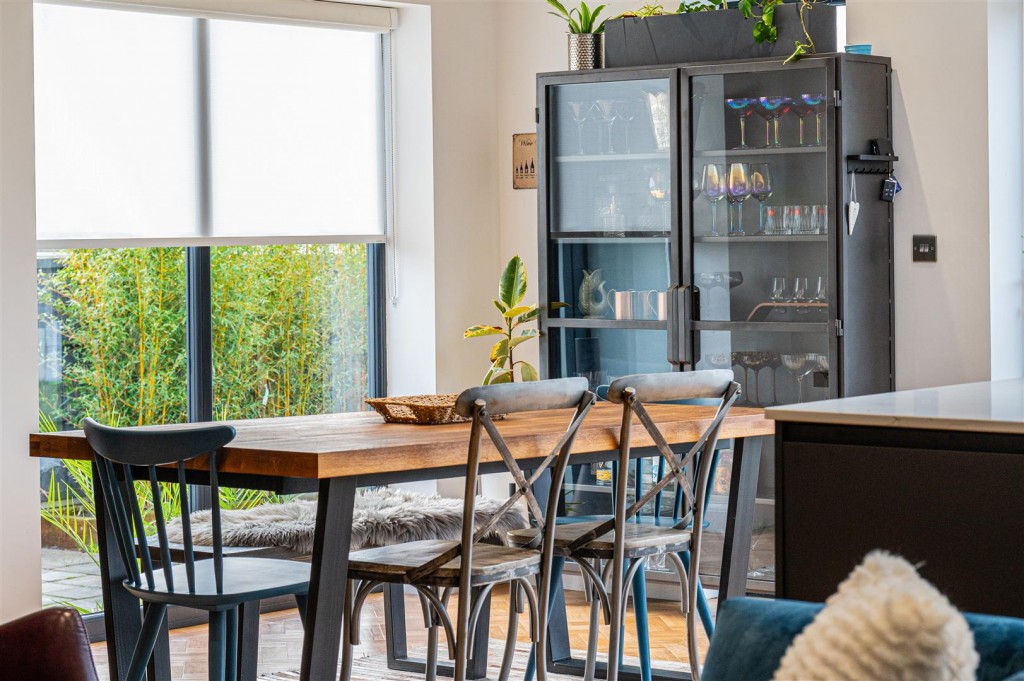 Images for Grange Road, Stanion, Kettering EAID:oscarjamesapi BID:4