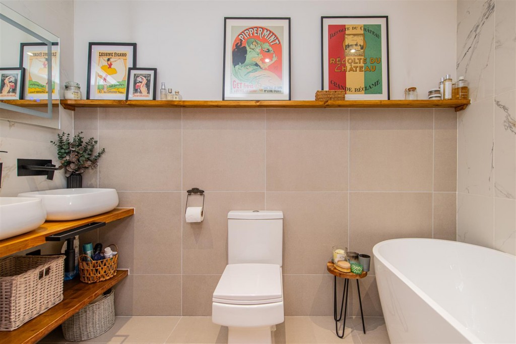 Images for Grange Road, Stanion, Kettering EAID:oscarjamesapi BID:4