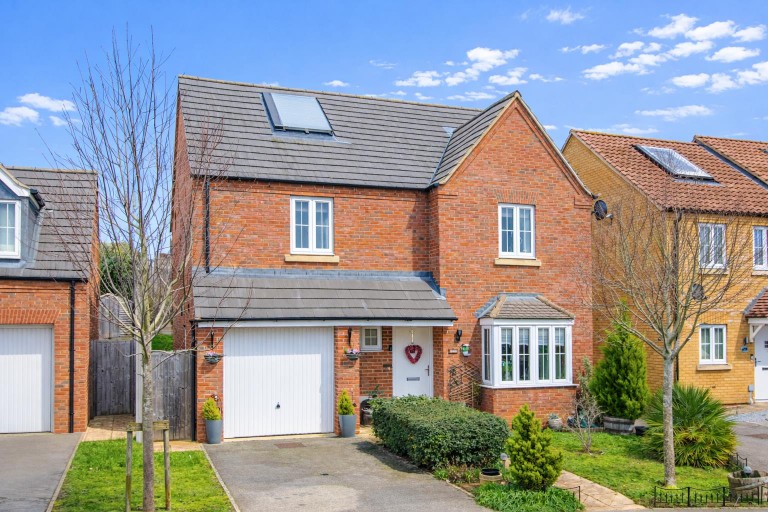 Virginia Crescent, Burton Latimer - EAID:oscarjamesapi, BID:1