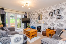 Images for Virginia Crescent, Burton Latimer