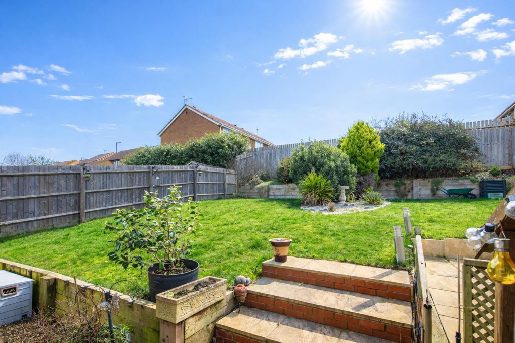 Images for Virginia Crescent, Burton Latimer EAID:oscarjamesapi BID:1