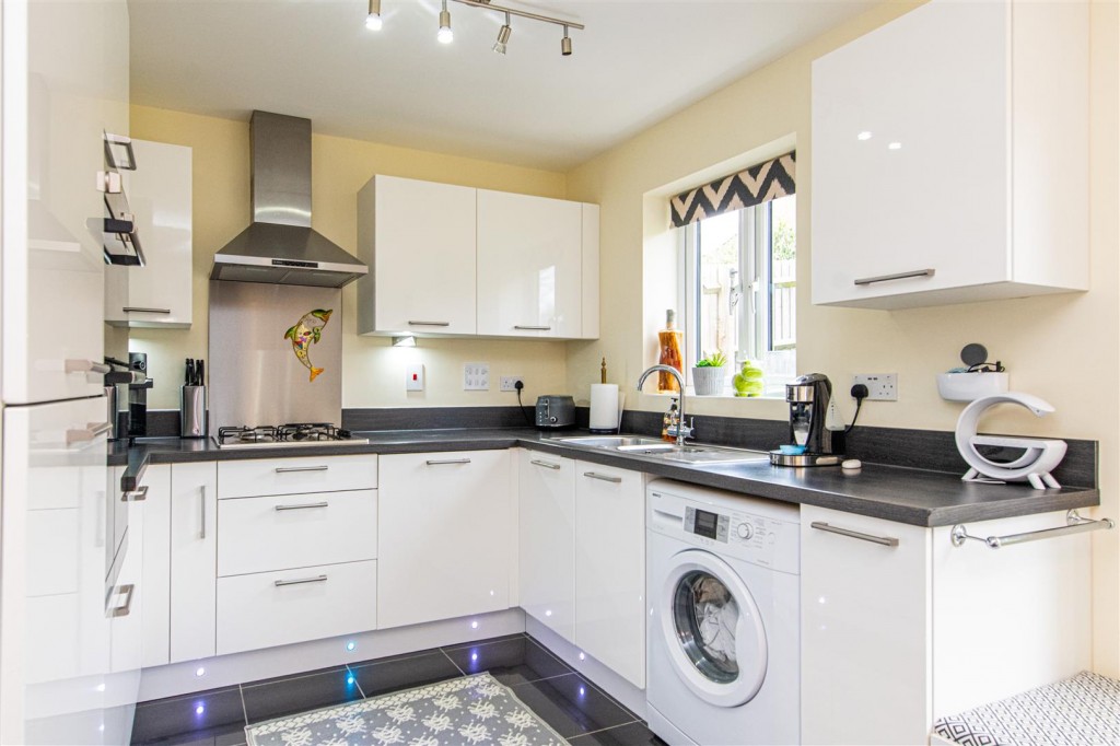 Images for Virginia Crescent, Burton Latimer EAID:oscarjamesapi BID:1