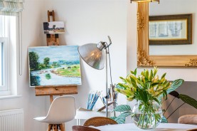 Images for White Swan, High Street, Welford