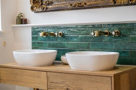 Images for White Swan, High Street, Welford