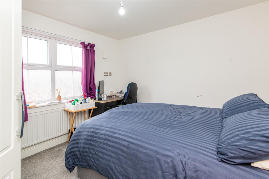 Images for Station Road, Rushden EAID:oscarjamesapi BID:8