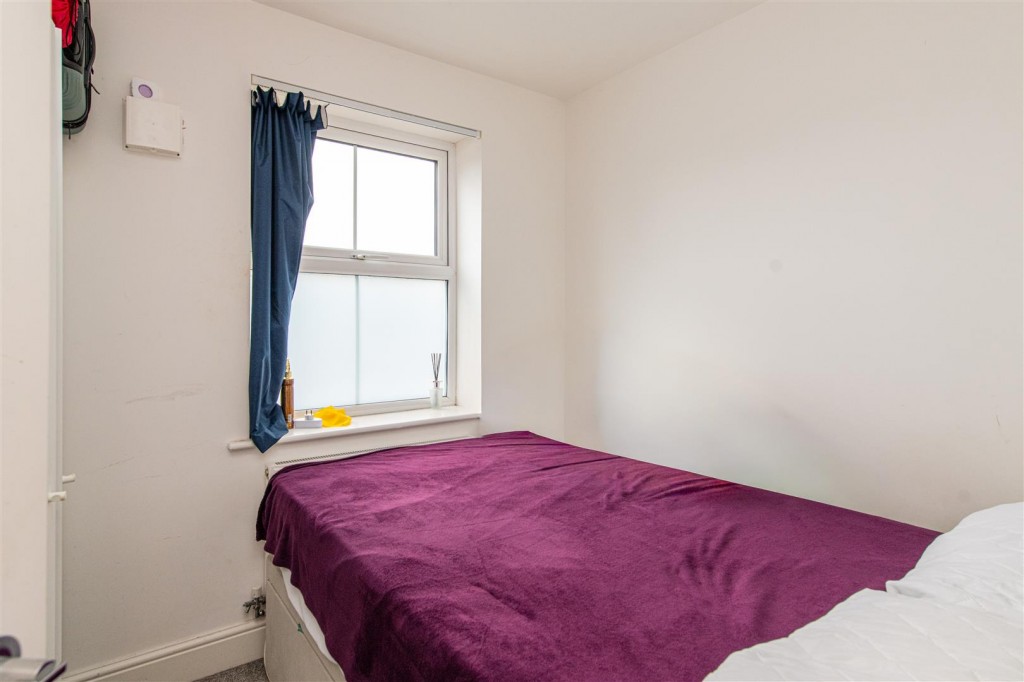 Images for Station Road, Rushden EAID:oscarjamesapi BID:8