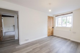 Images for Queen Street, Geddington