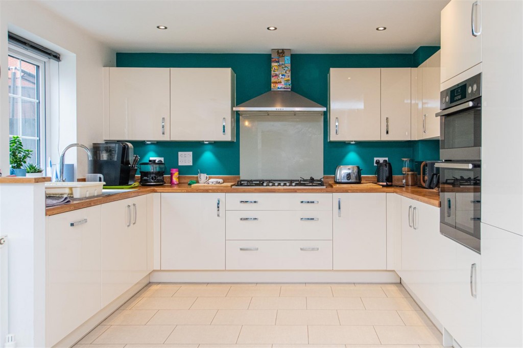 Images for Claydon Avenue, Barton Seagrave, Kettering EAID:oscarjamesapi BID:2