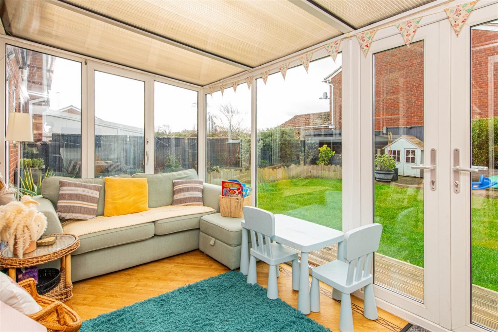 Images for Brookside, Desborough, Kettering EAID:oscarjamesapi BID:2