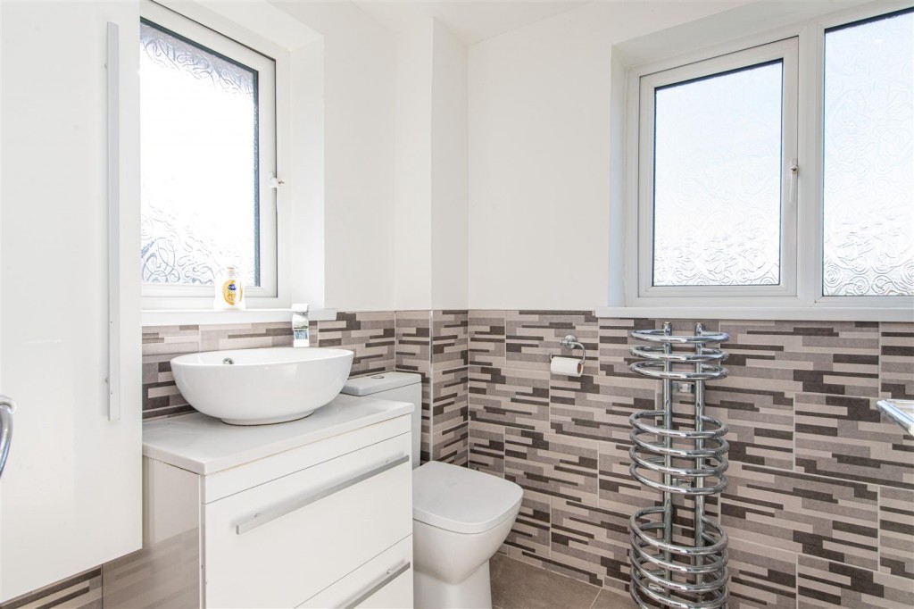 Images for Rockingham Road, Kettering EAID:oscarjamesapi BID:2