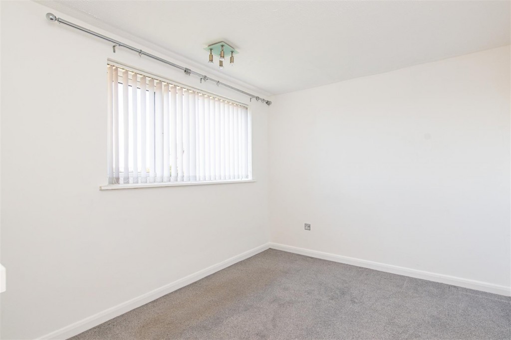 Images for Rockingham Road, Kettering EAID:oscarjamesapi BID:2